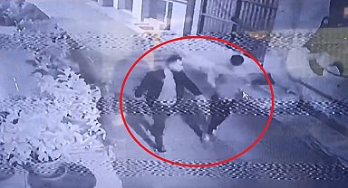 Cezaevinden yeni çıktı, sevgilisinin canı sıkılınca otomobil çaldı, yine cezaevine girdi