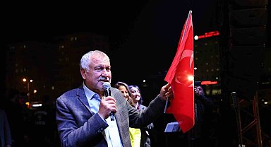 CHP Adana'da hem büyükşehir hem de 9 ilçeyi kazandı
