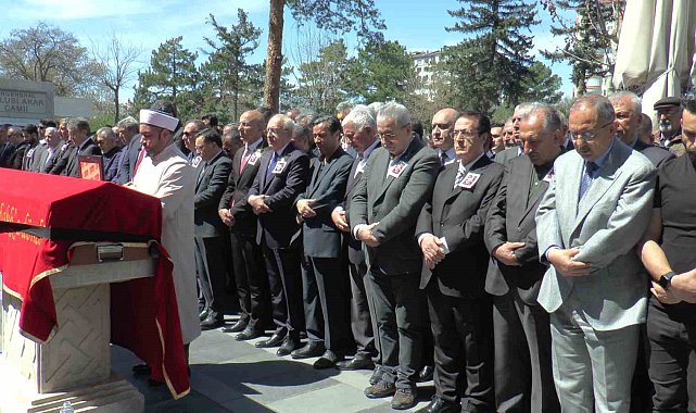 CHP İl Başkanının oğlu son yolcuğuna uğurlandı