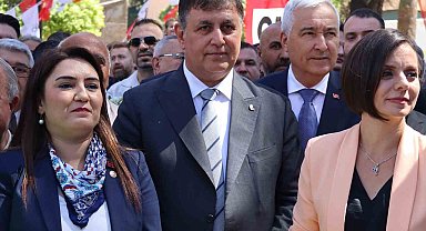 CHP İzmir teşkilatıyla bayramlaştı