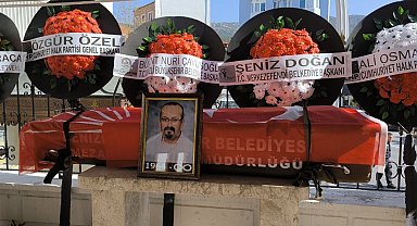 CHP'nin çöken balkonundan düşüp ölen ilçe başkan yardımcısı toprağa verildi