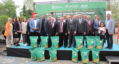 Çiftçilere silajlık mısır tohumu dağıtıldı