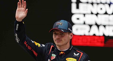 Çin Grand Prix'sini Max Verstappen kazandı