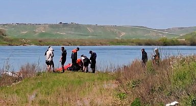 Cizre'de Dicle Nehri'nde kaybolan genci arama çalışmaları devam ediyor