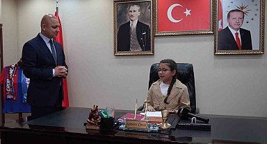 Çocuklar 'temsili başkan' oldu, projelerini anlattı