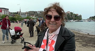 Çocuklardan fazla heyecan yaşadı