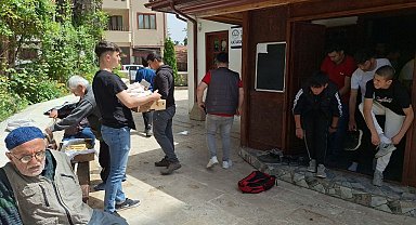 Çorum'da vatandaşlar yağmur duasına çıktı, kadınlar geleneği yaşattı