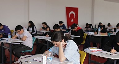 CÜ Vakfı Okulları'nda LGS kampı başladı