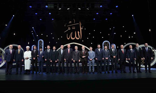 Cumhurbaşkanı Erdoğan: "Küresel emperyalist güçlerin İslam dünyası üzerinde oynadığı oyunların yaşadığımız bu sıkıntılarda önemli payı vardır"
