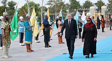 Cumhurbaşkanı Erdoğan, Tanzanya Cumhurbaşkanı Hassan'ı resmi törenle karşıladı