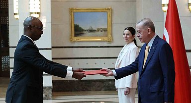 Cumhurbaşkanı Erdoğan'a Ruanda ve Nikaragua büyükelçilerinden güven mektubu