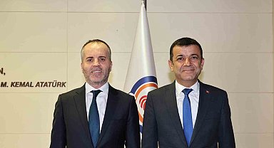 Denizli Büyükşehirde Bozbaş ve Prof. Dr. Aydın görevine başladı