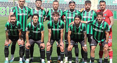 Denizlispor boş tribünler önünde 1 puanla yetindi