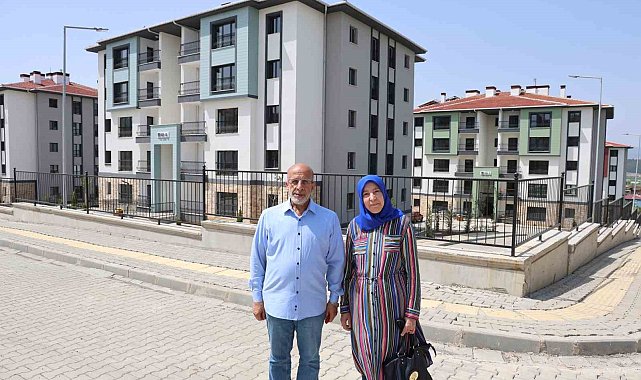 Depremzedeler yeni yuvalarına yerleşiyor