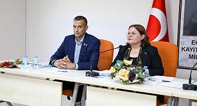 Didim'de Gençay'ın başkanlığında ilk meclis toplantısı yapıldı