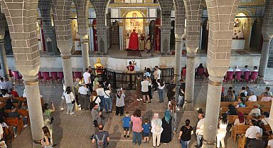 Diyarbakır'da seçim nedeniyle ertelenen 'Paskalya bayramı' kutlandı