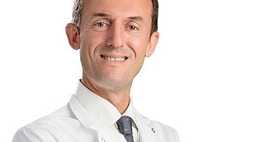 Doç. Dr. Cüneyt Narin: "Evcil hayvan sahibi olmak kalbe iyi geliyor"