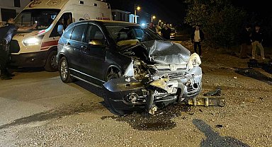 Düzce'de cip ile otomobil çarpıştı: 4 yaralı