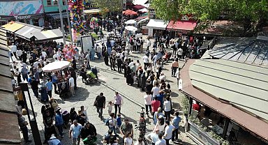 Edirne'de metrelerce uzayan tava ciğer kuyruğu havadan görüntülendi
