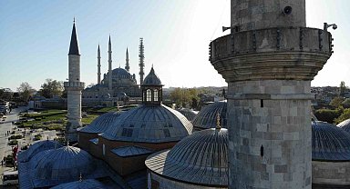 Edirne'de Ramazan Bayramı namazında camiler doldu taştı