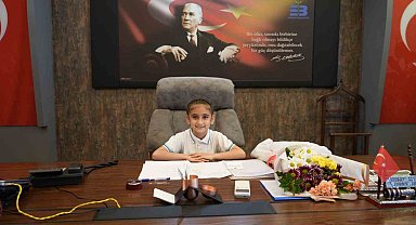 Edremit Belediyesi'nde koltuk çocukların