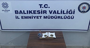 Edremit'te 'dur' ihtarına uymayan şahıslardan uyuşturucu çıktı