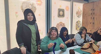 El emeği göz nuru ürünlerle evlerine ekmek götürüyorlar