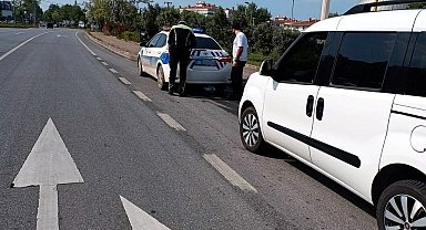 Emniyet hız sınırı aşan sürücülere 81 bin lira ceza kesti
