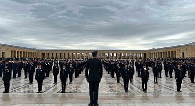Emniyet Teşkilatından Anıtkabir'e ziyaret