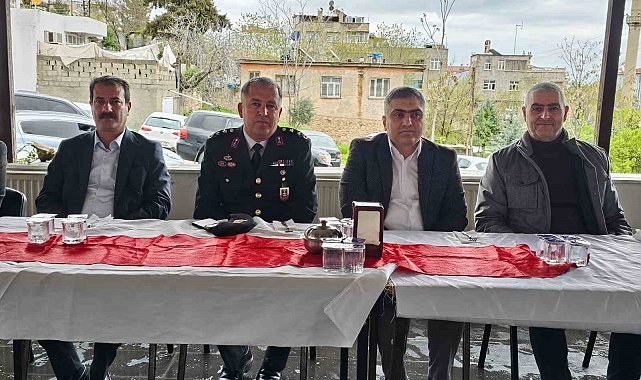 Ergani Kaymakamı vatandaş ve kamu kurum müdürleriyle bayramlaştı