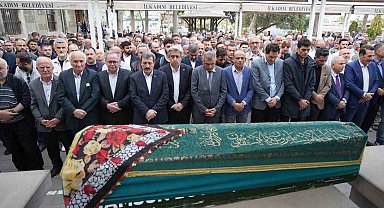 Eski SBB Başkanı Demir'in anne acısı