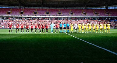 Eskişehirspor, 1926 Polatlı Belediyespor'a 1-0 mağlup oldu
