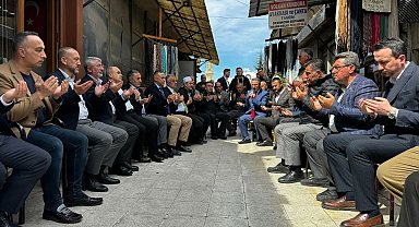 Esnaf asırlık 'arife duası'nda buluştu