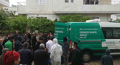 Evden kaçıp evlenen hamile kardeşini sokakta silahla vurarak öldürdü