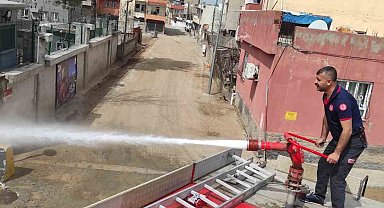 Eve atılan torpil yangına sebep oldu