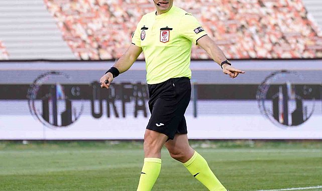 Fenerbahçe - Beşiktaş derbisinde Volkan Bayarslan düdük çalacak