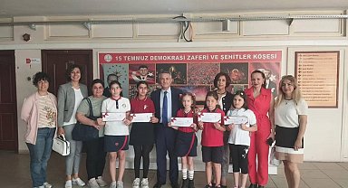 Fethiye'de genç ressamların hayalleri kanatlandı