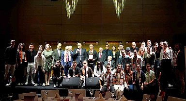 Galatasaraylı Sporcular Derneği'nin dayanışma yemeği düzenledi