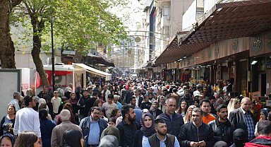 Gaziantep'te çarşı pazarda bayram yoğunluğu