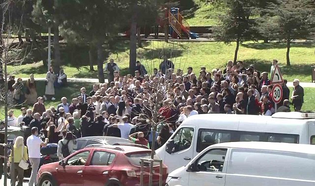 Gaziosmanpaşa'daki yeniden oy sayımında gerginlik