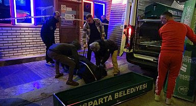 Gece kulübünde silahlı kavga: 1 ölü