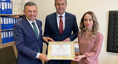 Gediz'de Necdet Akel, görevi devraldı