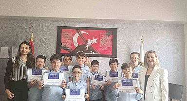 GKV Ortaokulu Zeka Oyunları Şampiyonasında Türkiye finallerinde
