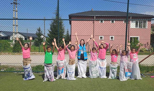 Gönüllerince eğlendiler halat çektiler, çuvalla koştular