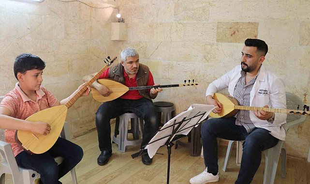 Haliliye Belediyesi Kültür ve Sanat Evi'ne yoğun ilgi