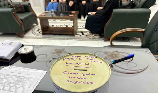 Harçlıklarından biriktirdikleri paraları, Filistin'deki yetimlere gönderdiler