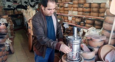 Hava sıcaklıklarının artmasıyla kamp ve piknik malzemelerine talep yoğunlaştı