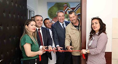 Hayırsever Vergi Ağıl, ERÜ Çocuk Nörolojisi Bilim Dalı'na EMG Cihazı Bağışladı