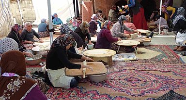 Hisarcık'ta Seydi Resul Türbesi için geleneksel gözleme hayrı