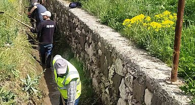 Hisarcık'ta sulama kanalı temizliği